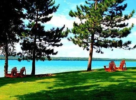 Sugar Lake Lodge Grand Rapids Exterior foto